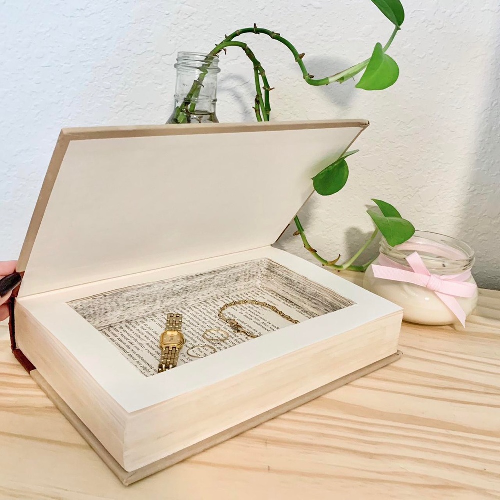 Secret book jewelry box